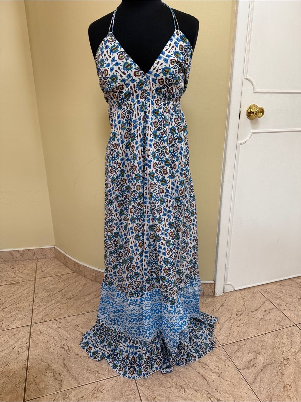 NWOT Roller Rabbit Blue and White Floral Halter Maxi Dress xs cotton/silk